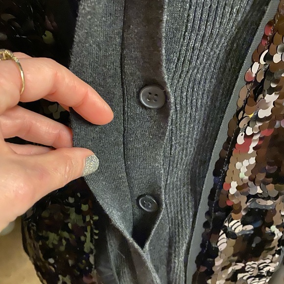 Women’s Vera Wang Sequined Cardigan - Picture 2 of 10